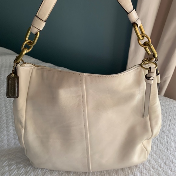 White Single Strap Coach Purse - Picture 8 of 10